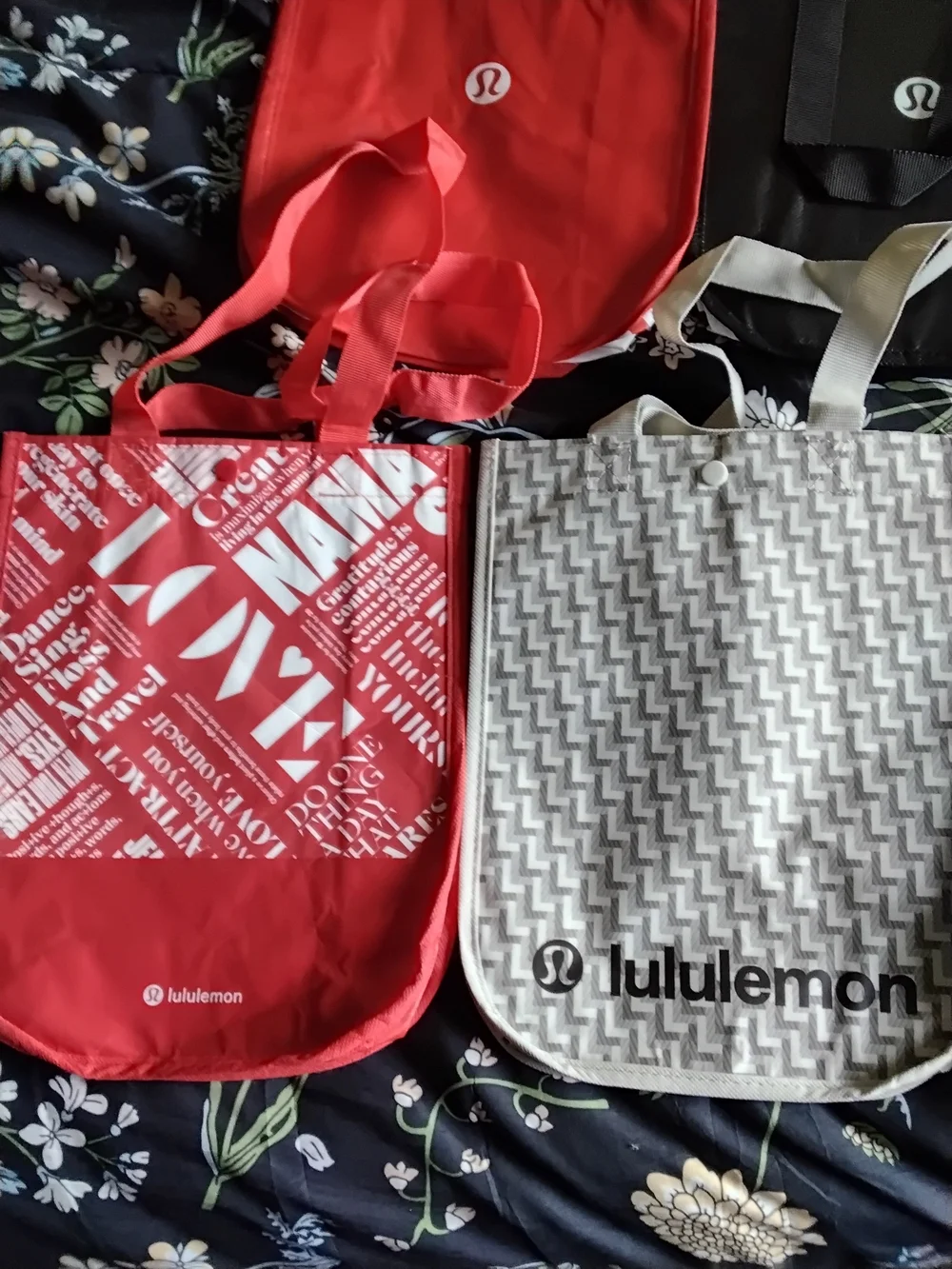 lululemon athletica Reusable Tote Bag - Red/Black/Green/Gray Assorted